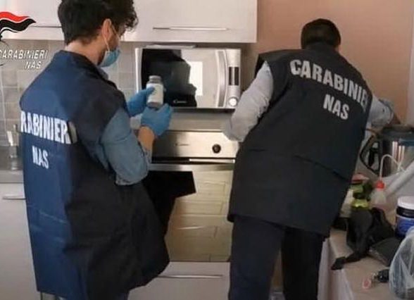 Traffico di anabolizzanti: cinque arresti a Cagliari